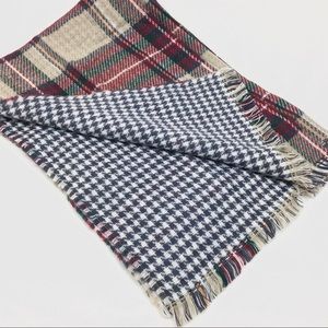 Super soft! Plaid blanket scarf